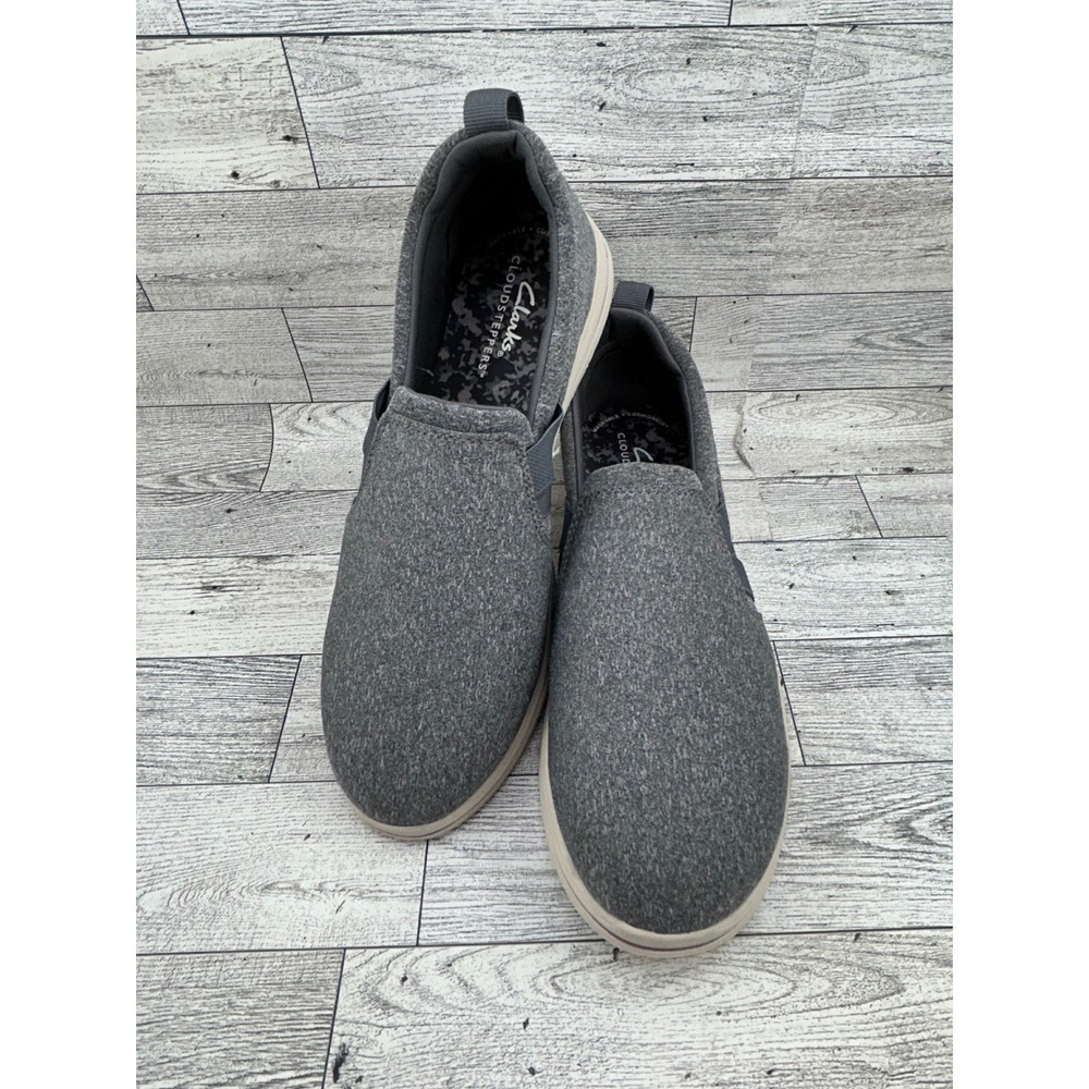 Clarks Cloudsteppers Women Sz 7M Grey Slip On Sneakers Casual Walking Shoes